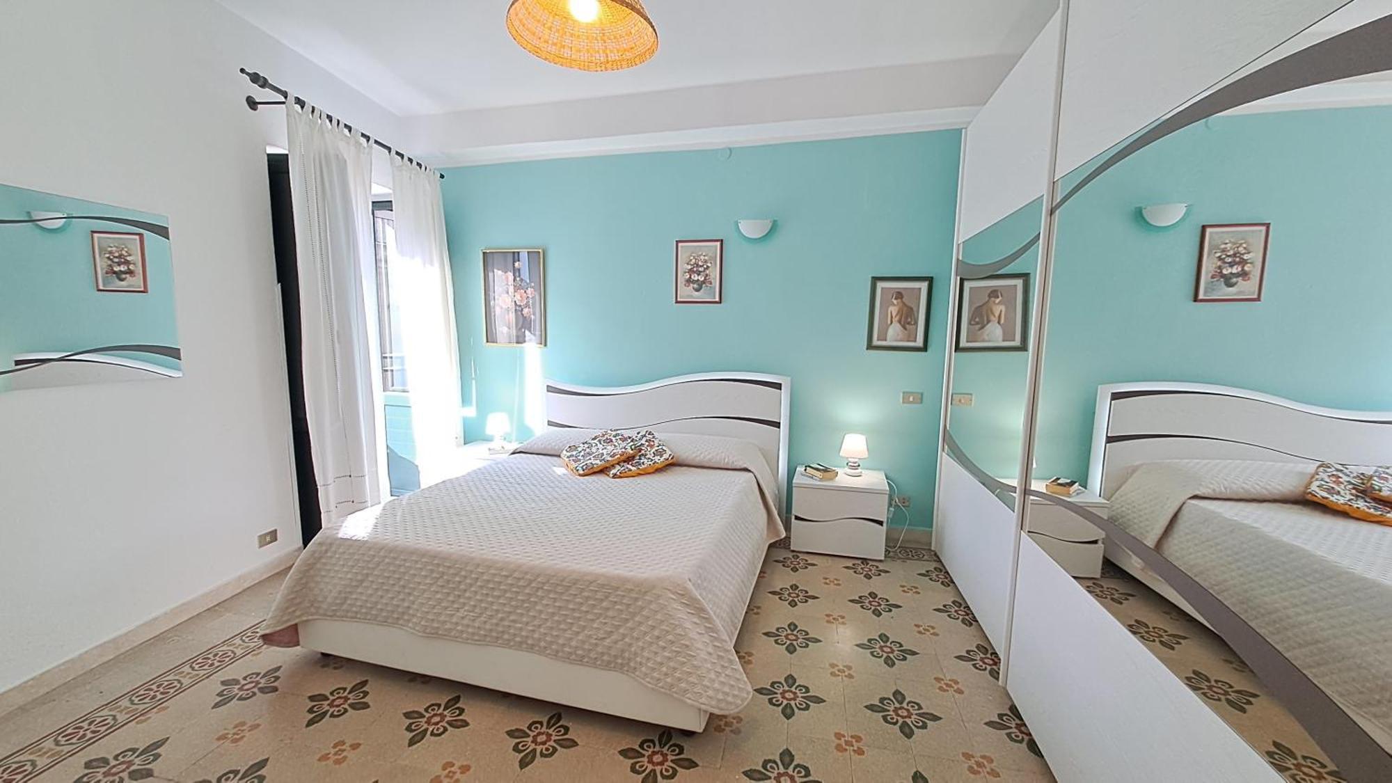 Sky Apartment By Casa In Mente Cefalu Bagian luar foto